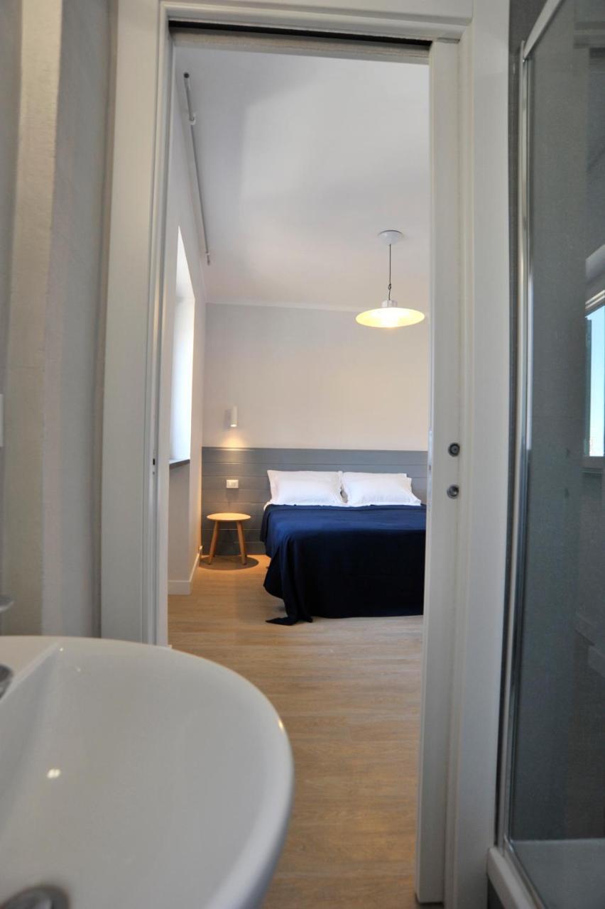 Aquarium Rooms Генуа Екстериор снимка